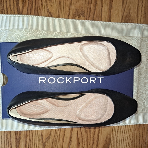NEW Rockport Total Motion Laylani Plain Ballet Black Flat 9.5 - Picture 4 of 11